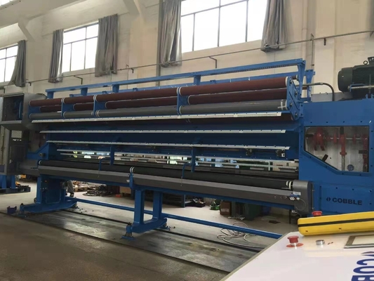 Erba artificiale del tappeto erboso che fa macchina per la fabbricazione dei 4m di trapunto NSK (gamma di altezza del mucchio:  18mm-55mm